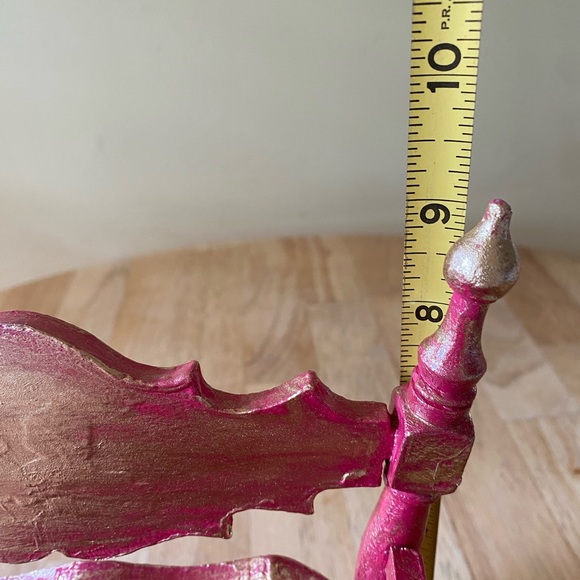 Vintage delicate rocking doll cradle hand painted in fuscia pink and gold - Picture 8 of 9